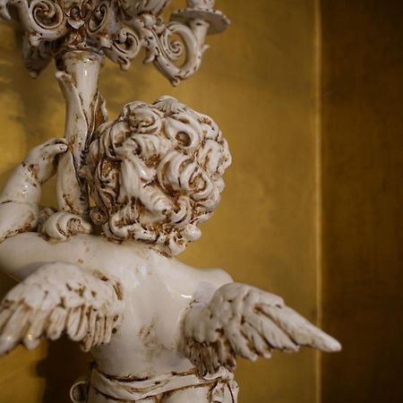 Billie'S Flat Red - Art & Design Apt In Verona Historic Centre 외부 사진