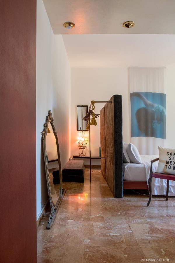 Billie'S Flat Red - Art & Design Apt In Verona Historic Centre 외부 사진