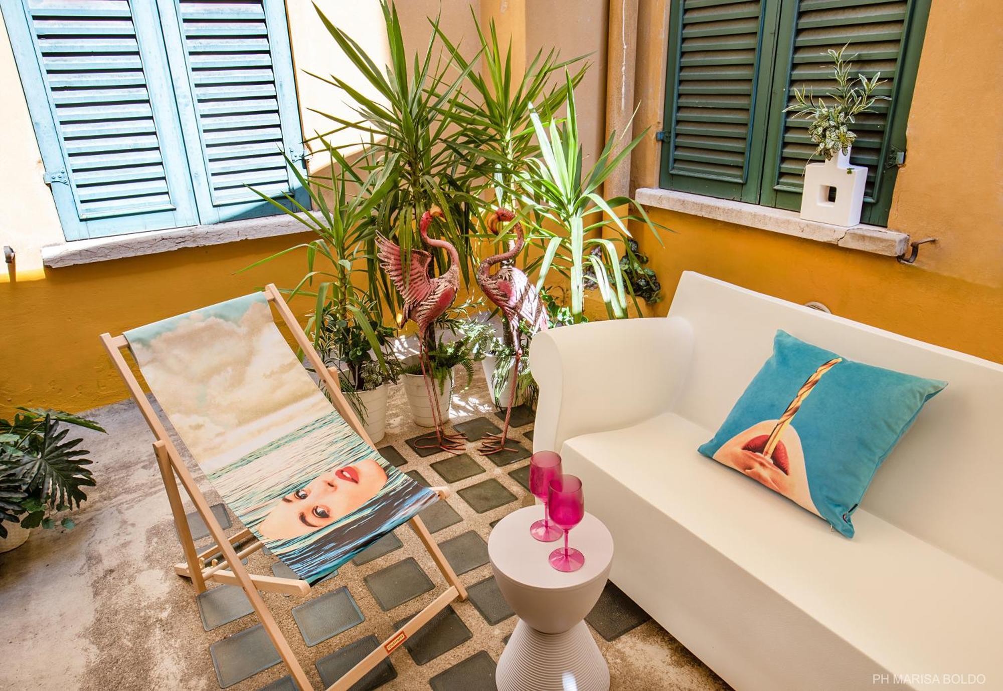 Billie'S Flat Red - Art & Design Apt In Verona Historic Centre 외부 사진